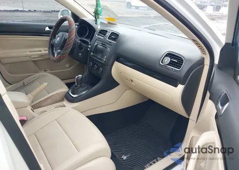 2013 Volkswagen Jetta Sportwagen 2.0L Tdi from USA, damaged, VIN 3VWPL7AJ2DM604624